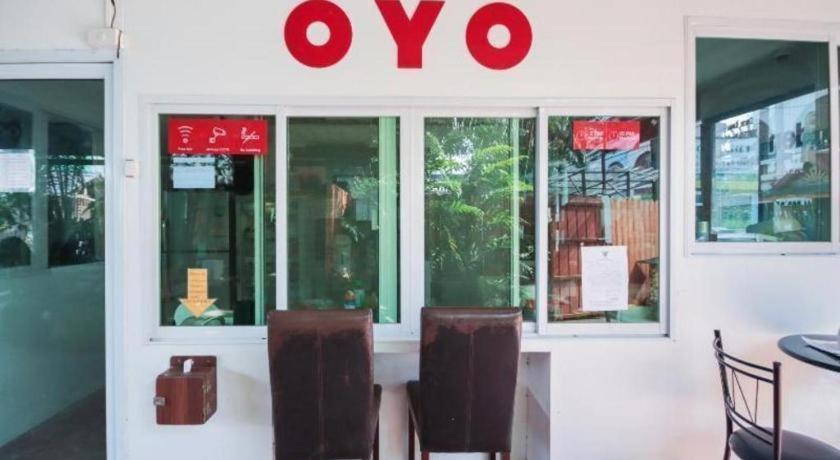 Oyo 1163 Eden Hostel Phuket Exterior photo